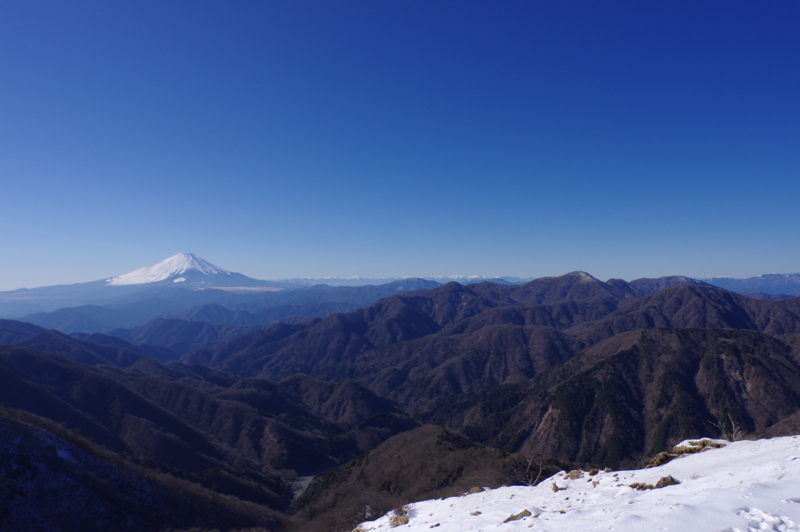 塔ノ岳山頂からの富士山
