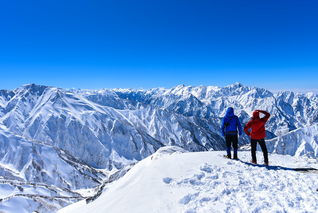 冬の剣岳を見る