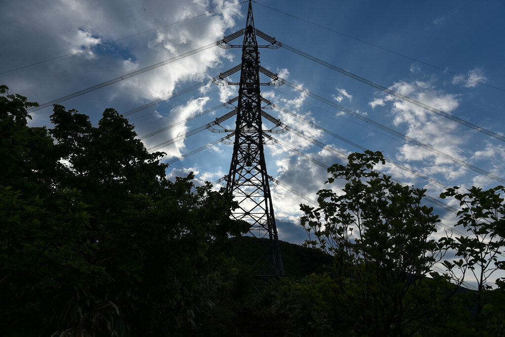 平標山の鉄塔