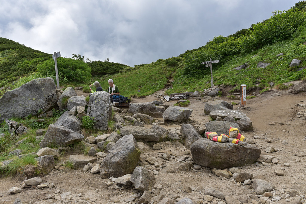 鏡平から弓折岳へ