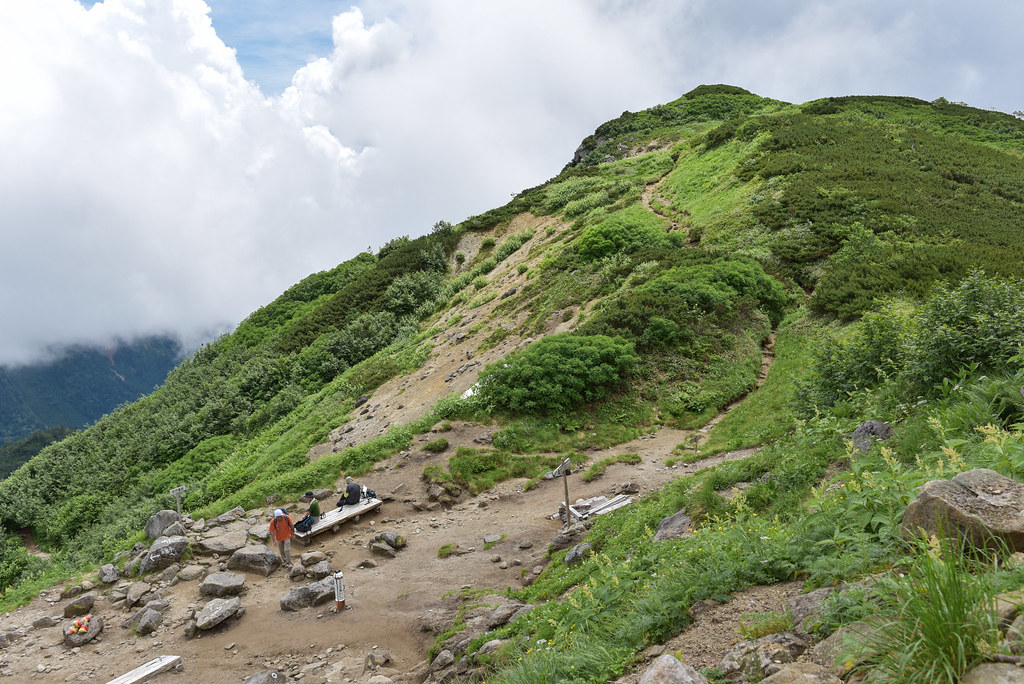 弓折岳から双六岳へ