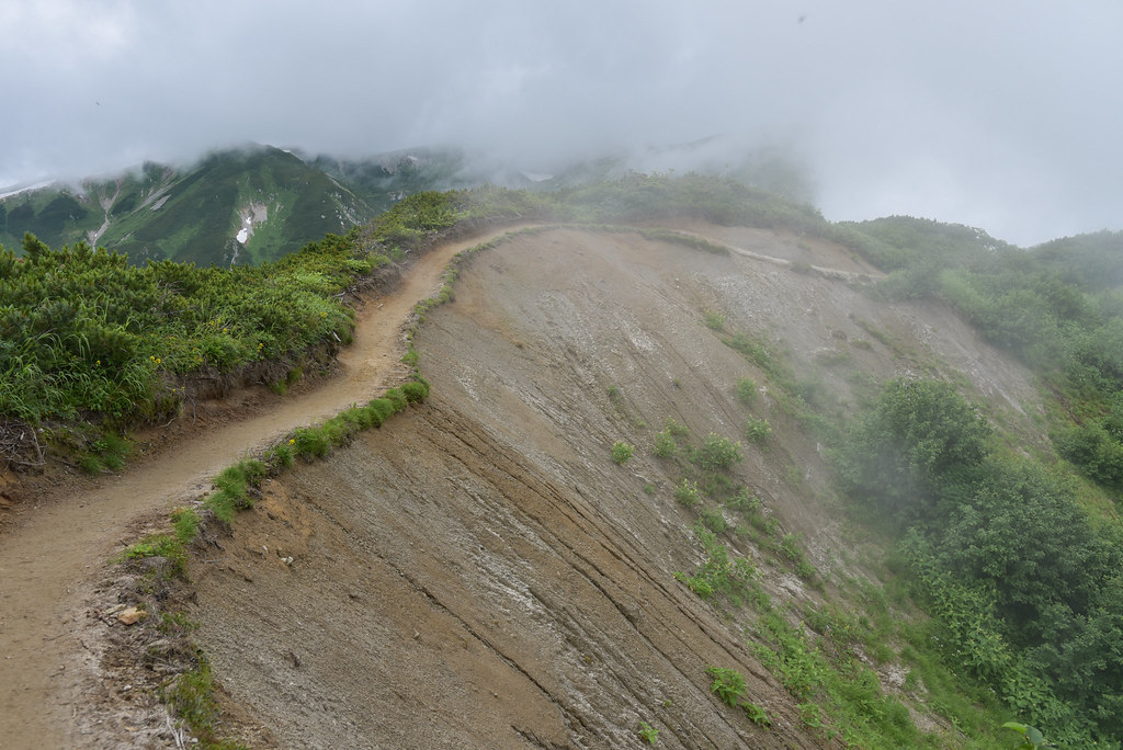 弓折岳から双六岳へ