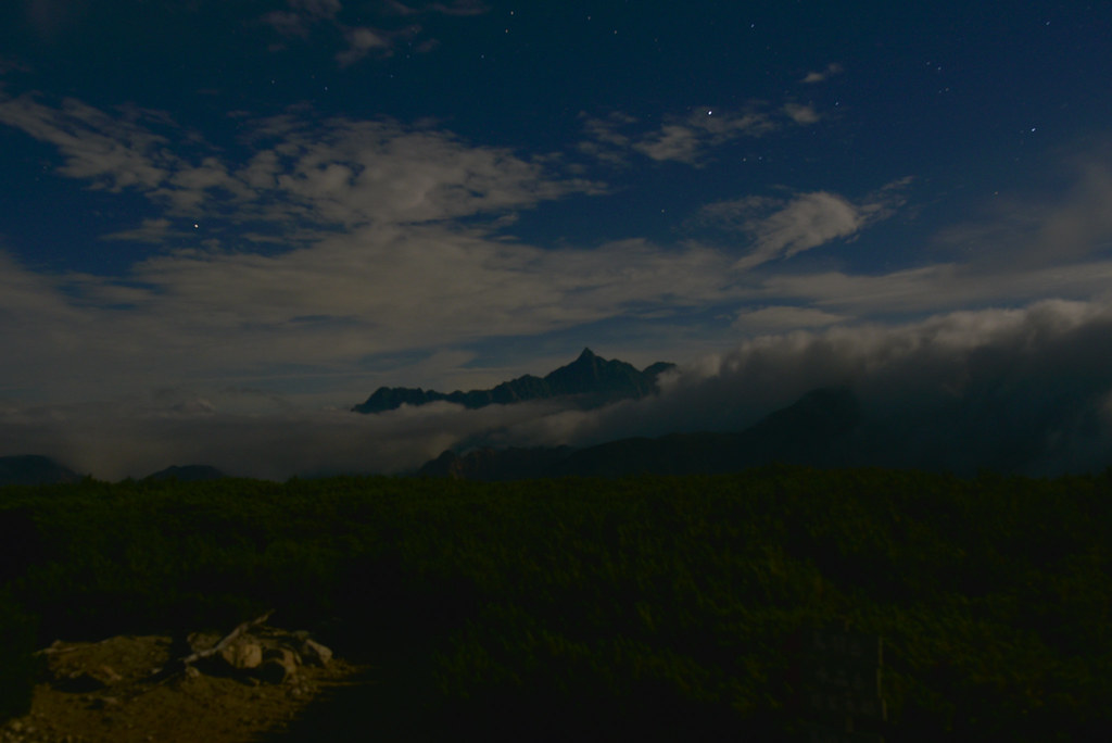 夜の槍ヶ岳