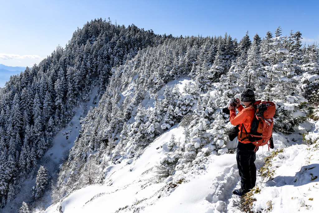 雪化粧した外輪