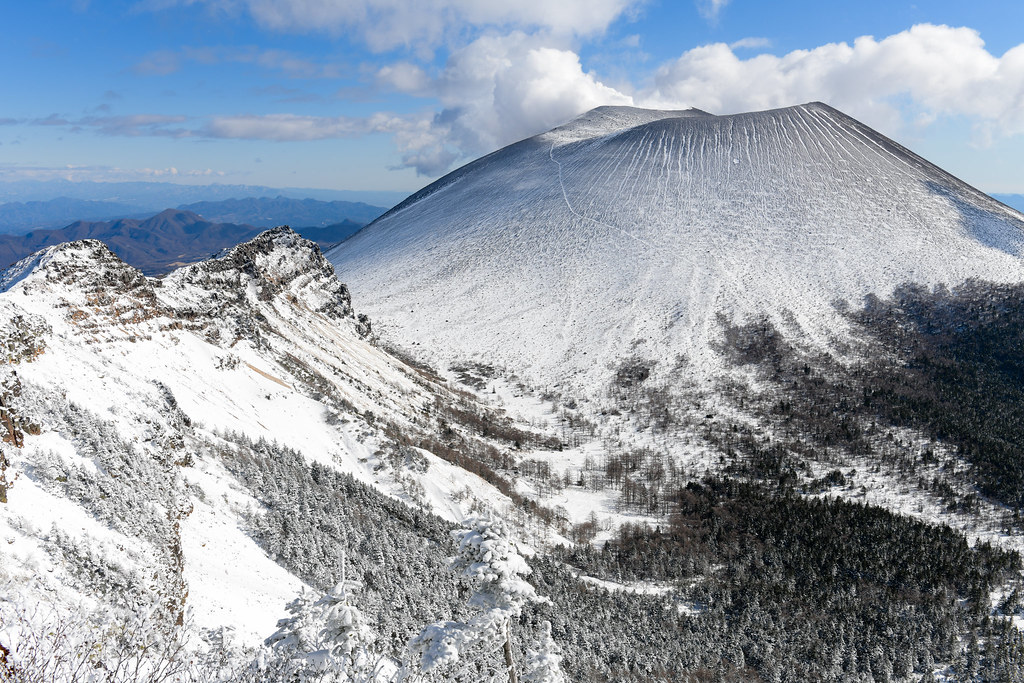 浅間山と蛇骨山
