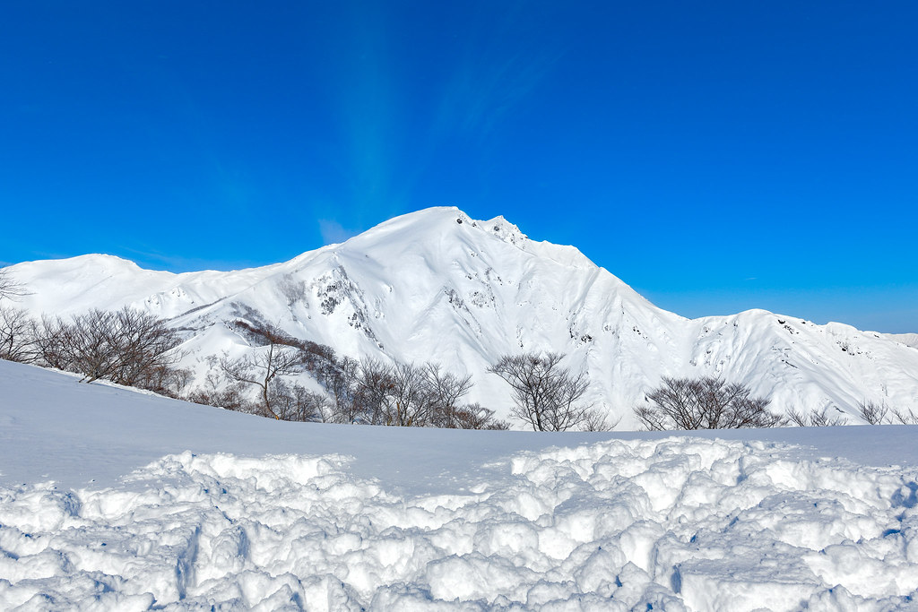 雪の谷川岳登山
