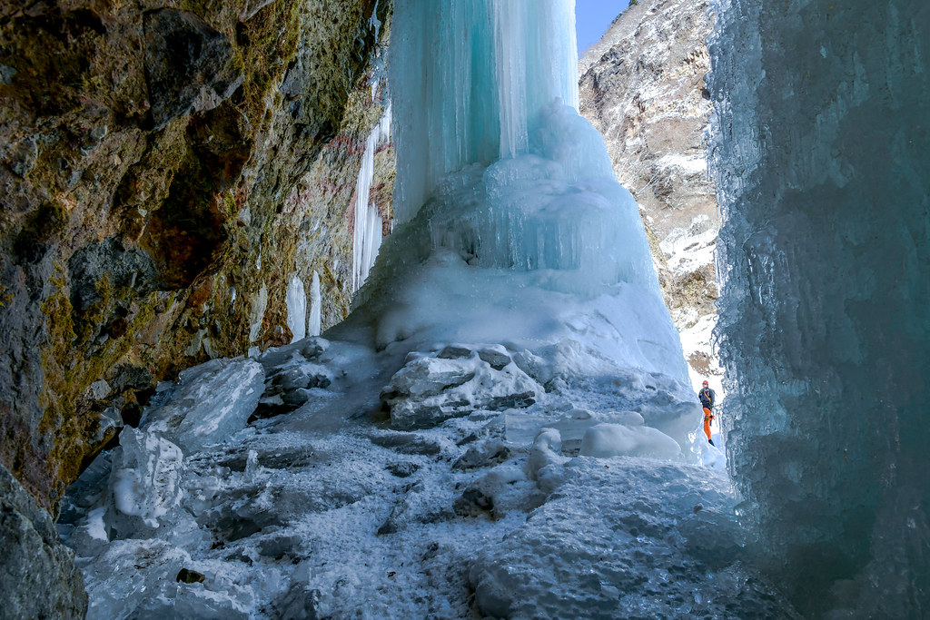 雲竜渓谷の氷柱テラス
