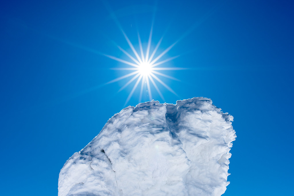 西吾妻山の樹氷と太陽