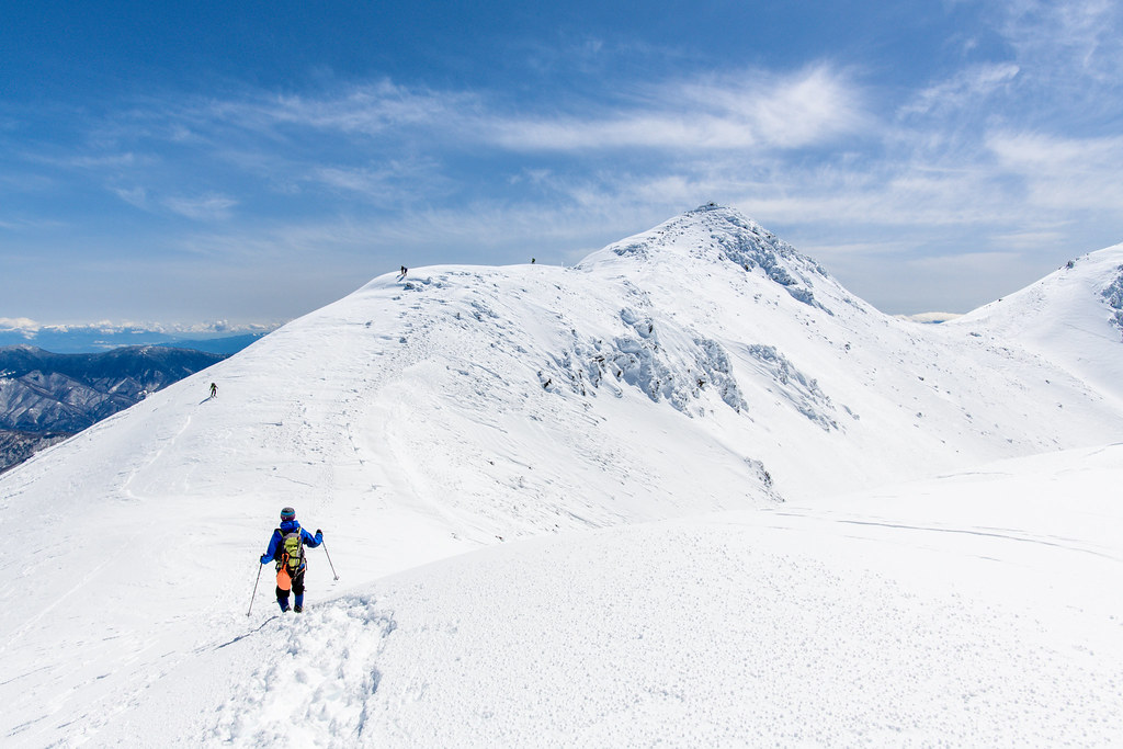 冬の乗鞍岳稜線