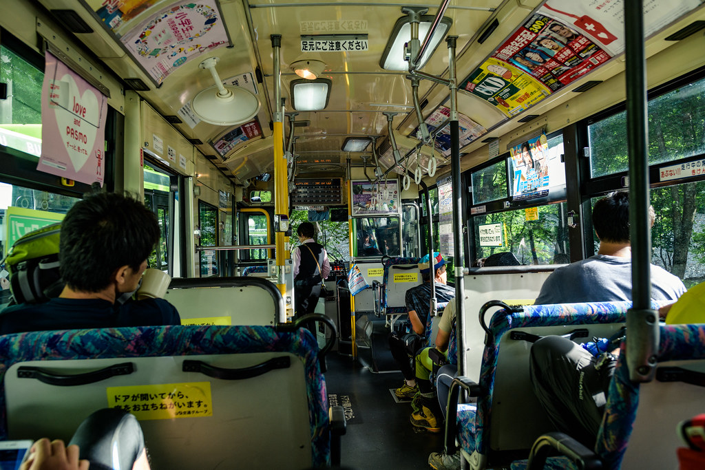 奈良田行バス