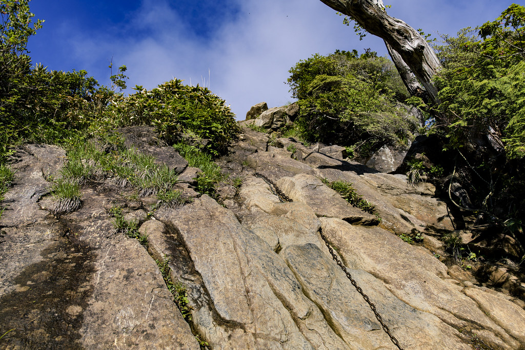 西黒尾根登山道からの景色