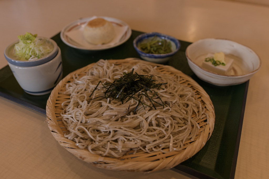 呑者屋の蕎麦