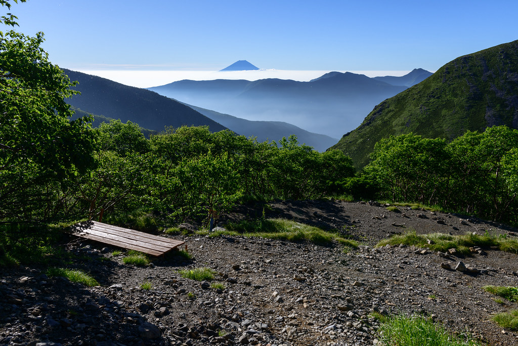 赤石小屋からみる富士山