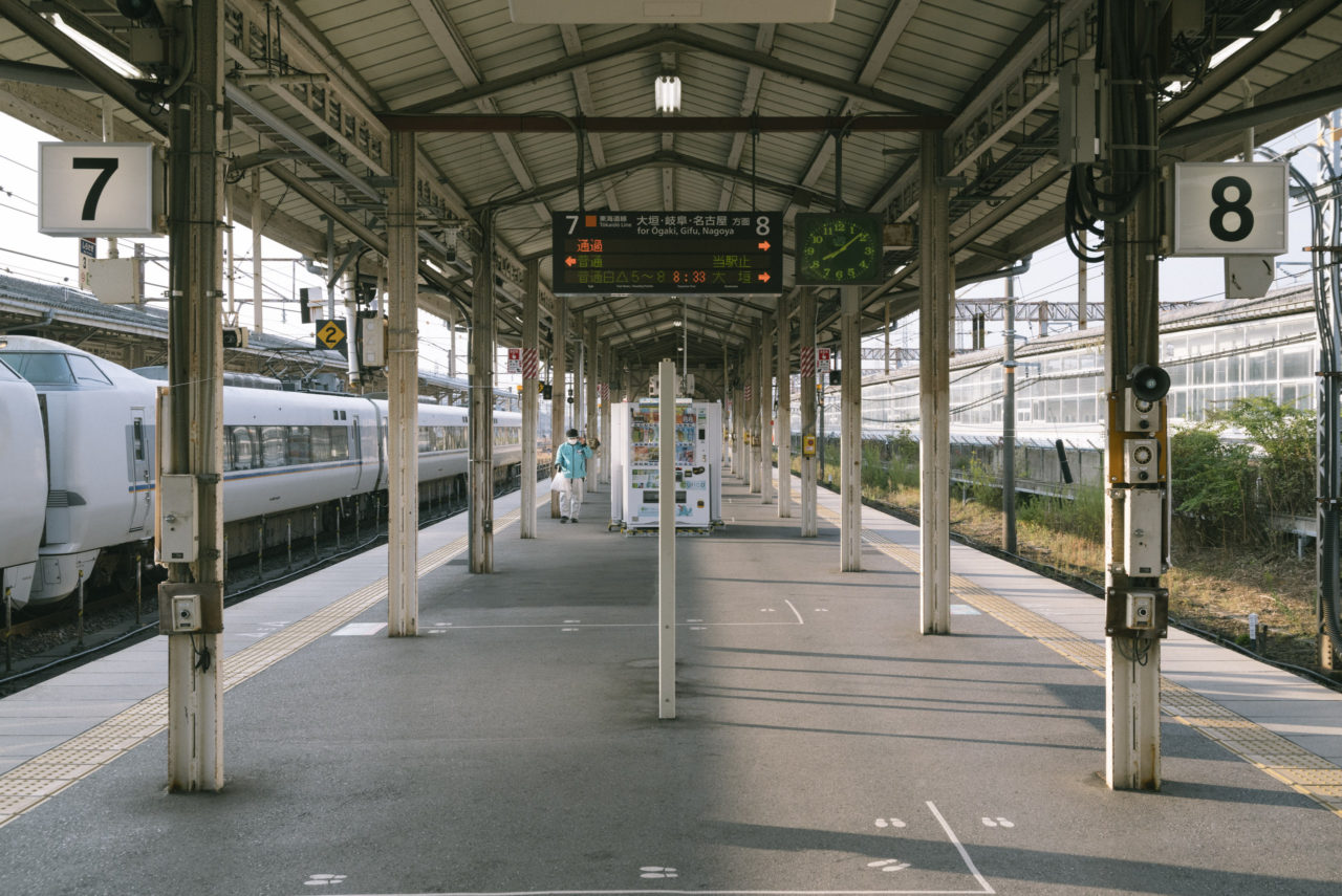 米原駅ホーム