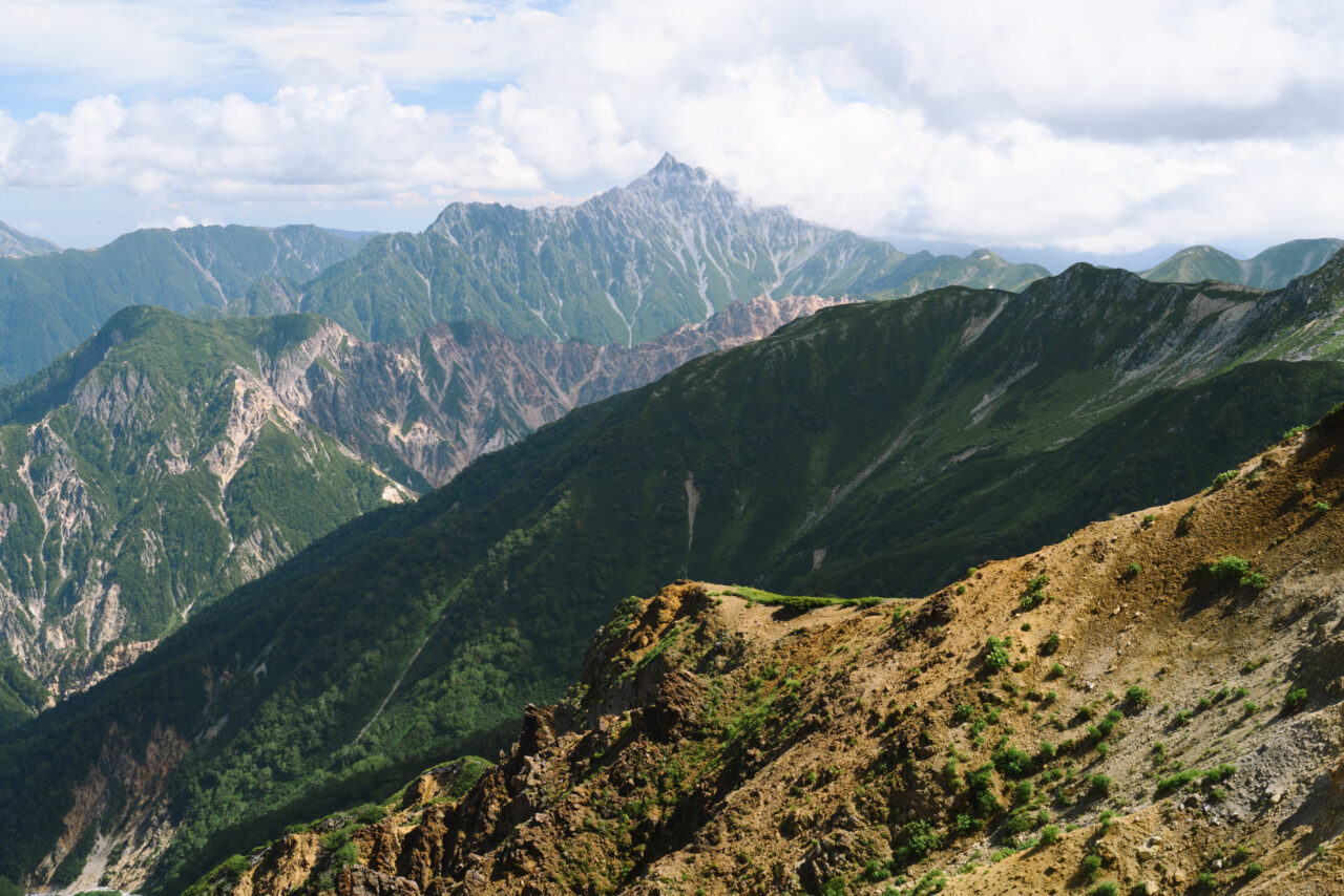 裏銀座から見る槍ヶ岳