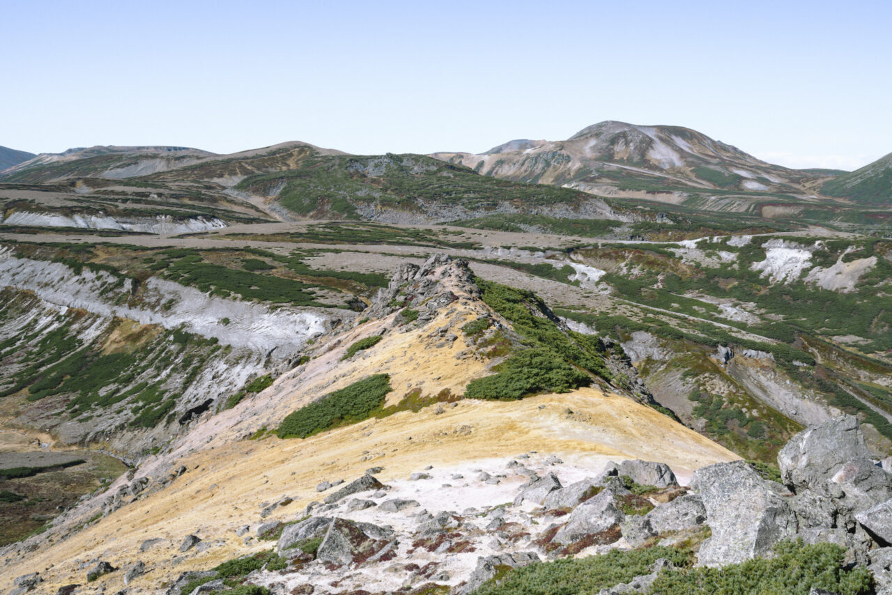 北鎮岳方面の景色