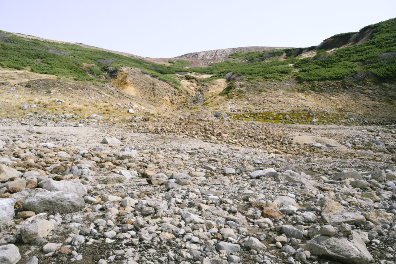 雪がなくなった板垣新道