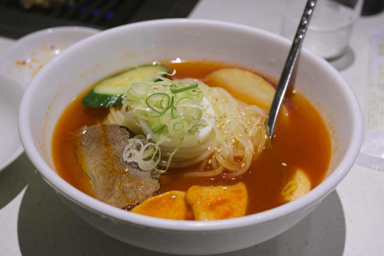 盛岡冷麺を食べる