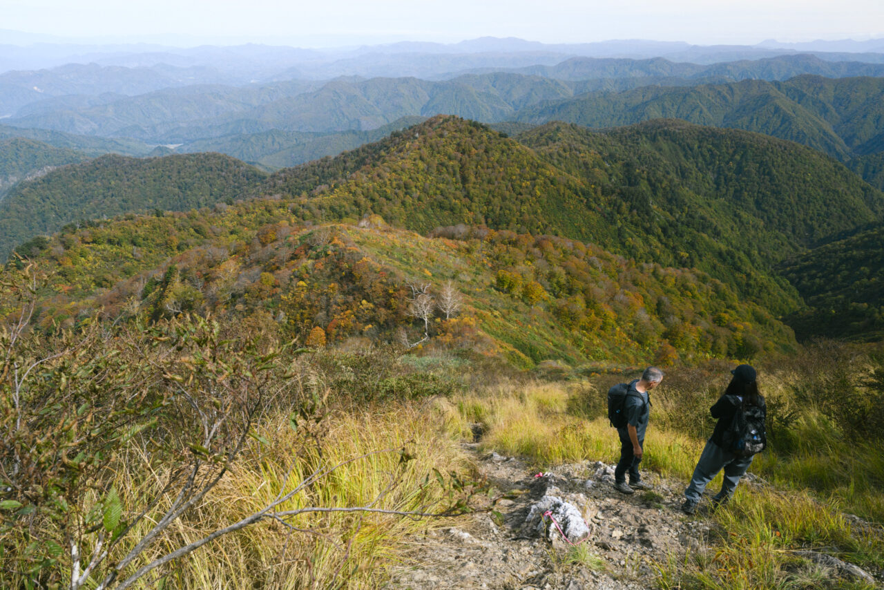 後続の登山者たち