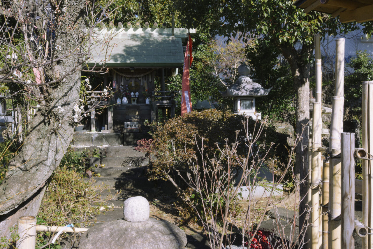 飛龍浅間神社前