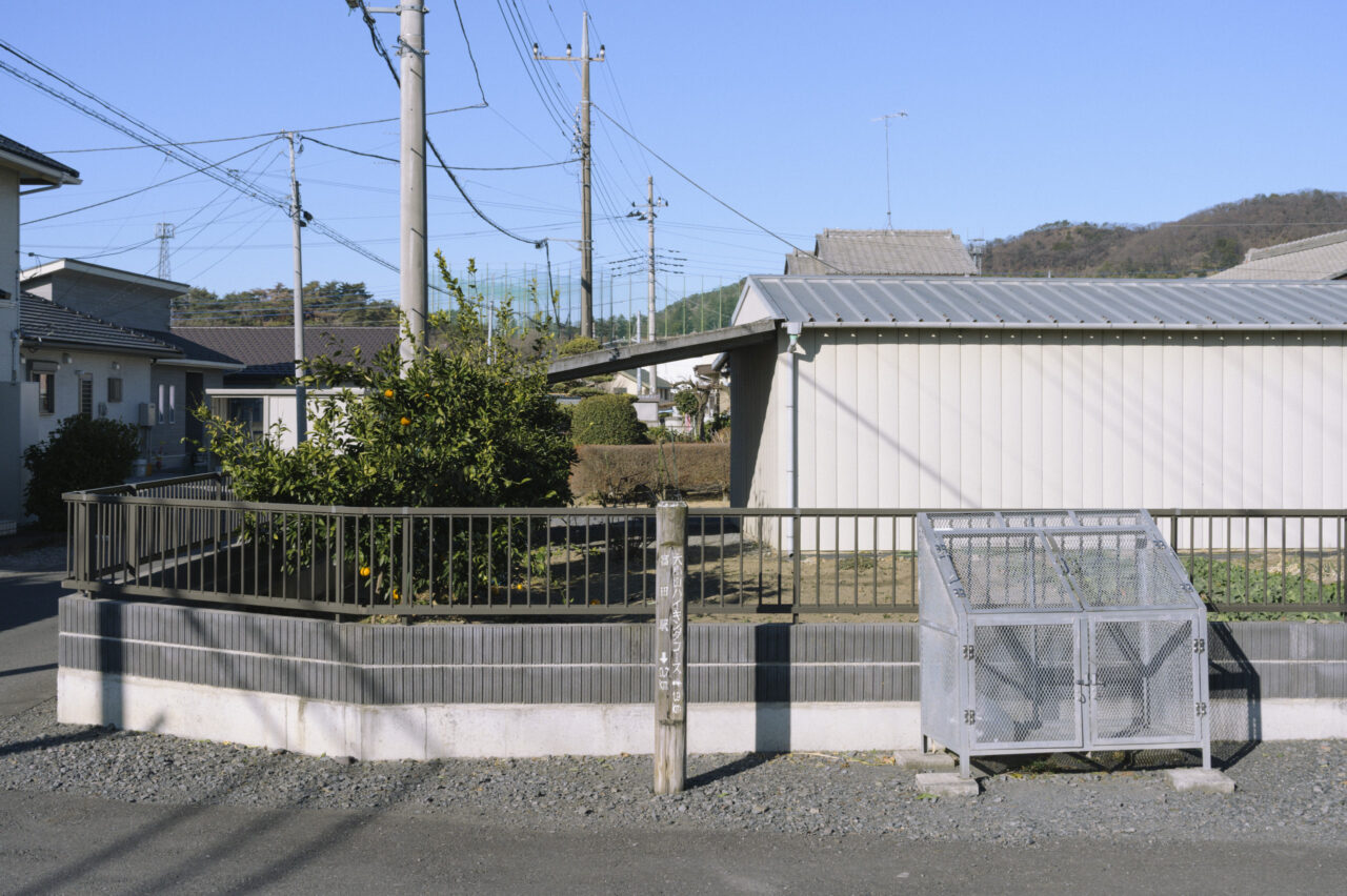 大小アルプス案内柱