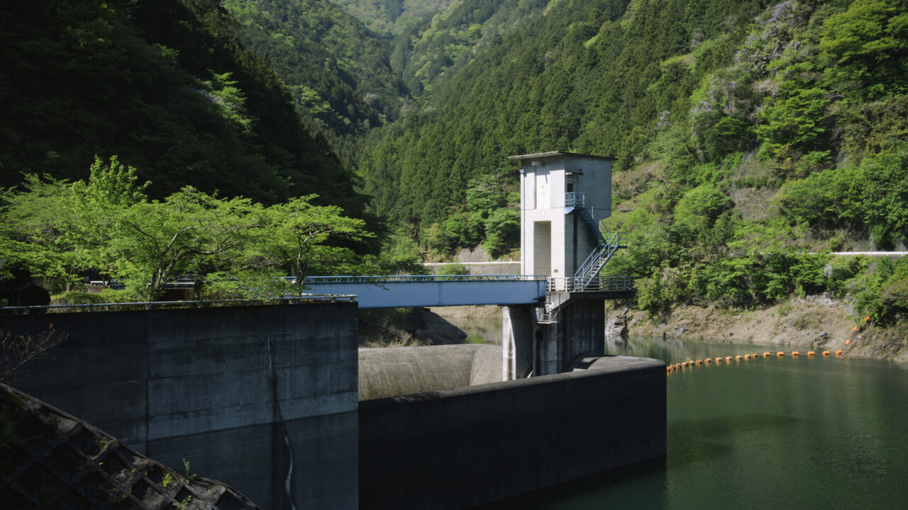 ダム水量監視所