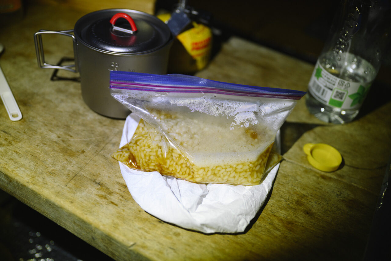 ジップロックで作るカレーメシ